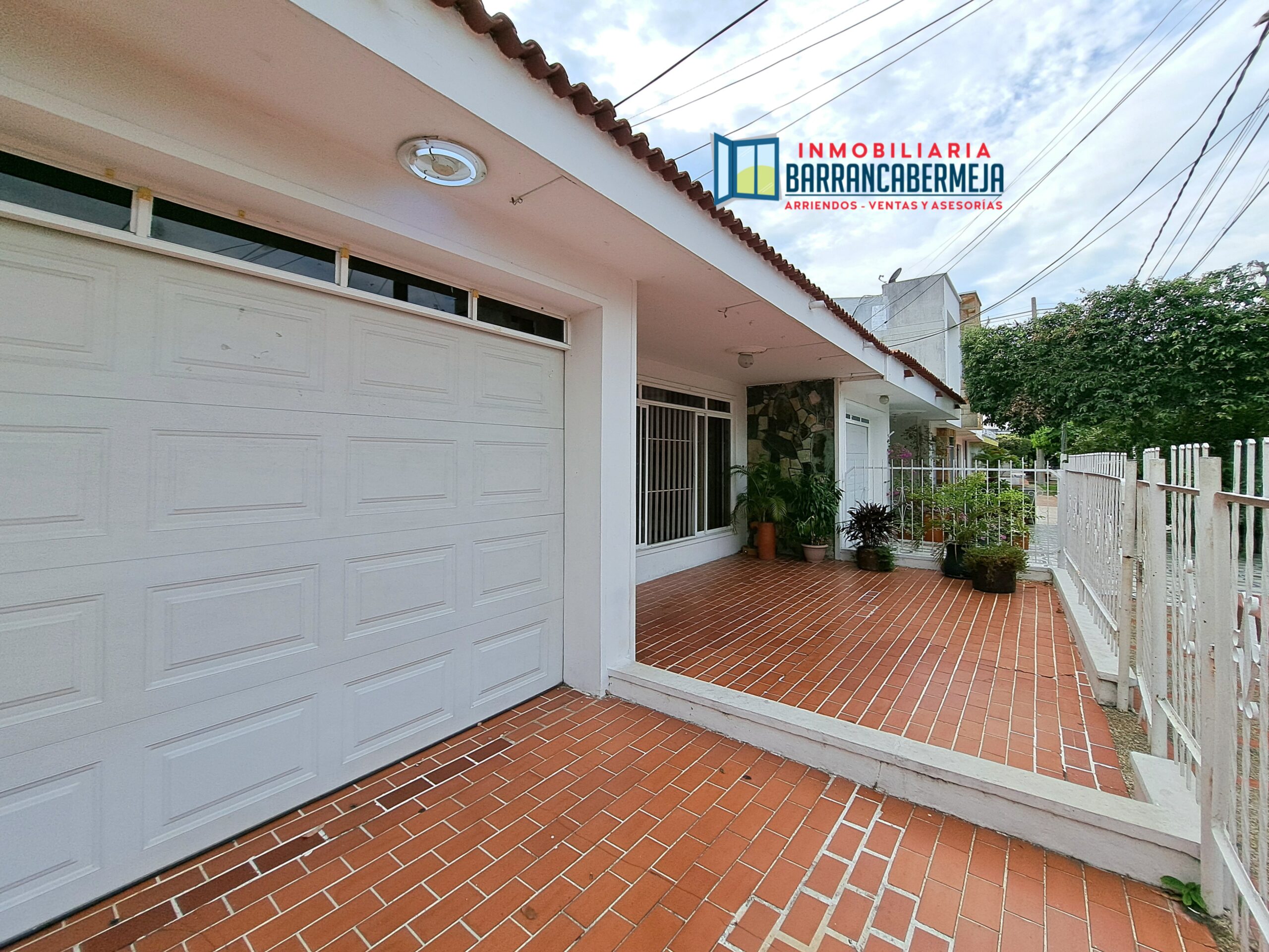 CASA EN VENTA BARRIO RECREO