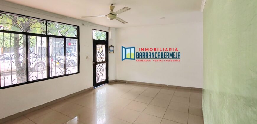 CASA EN VENTA BARRIO PALMIRA