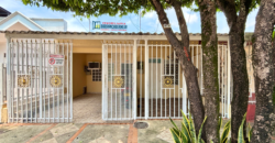 CASA Y APT ESTIDIO EN VENTA BARRIO LIBERTAD