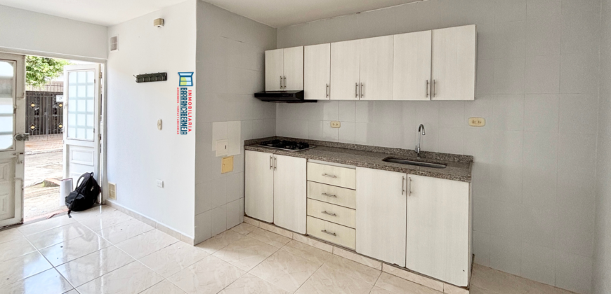 APTO ESTUDIO EN ARRIENDO BARRIO PUEBLO NUEVO