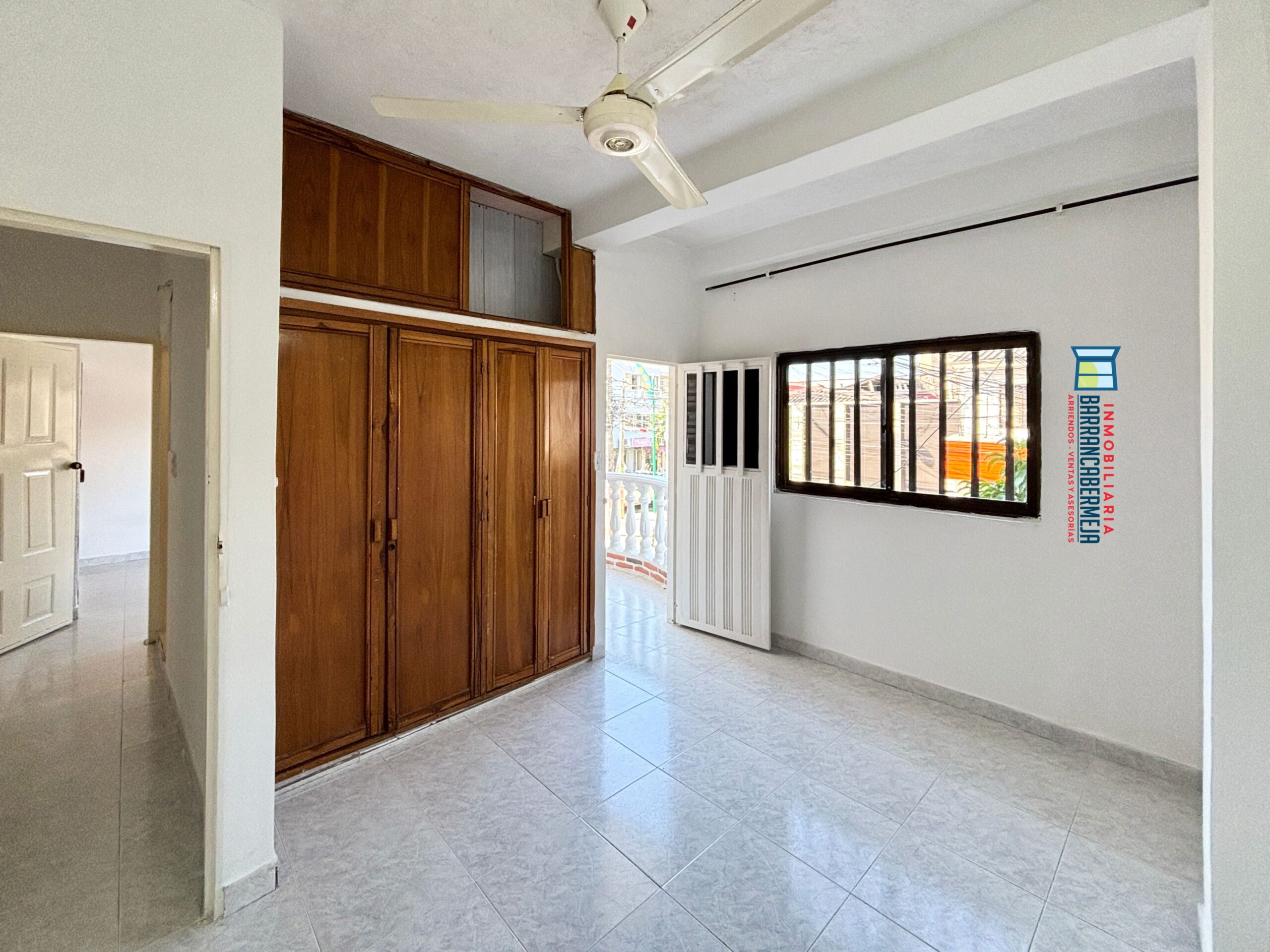 APTO EN ARRIENDO BARRIO COLOMBIA