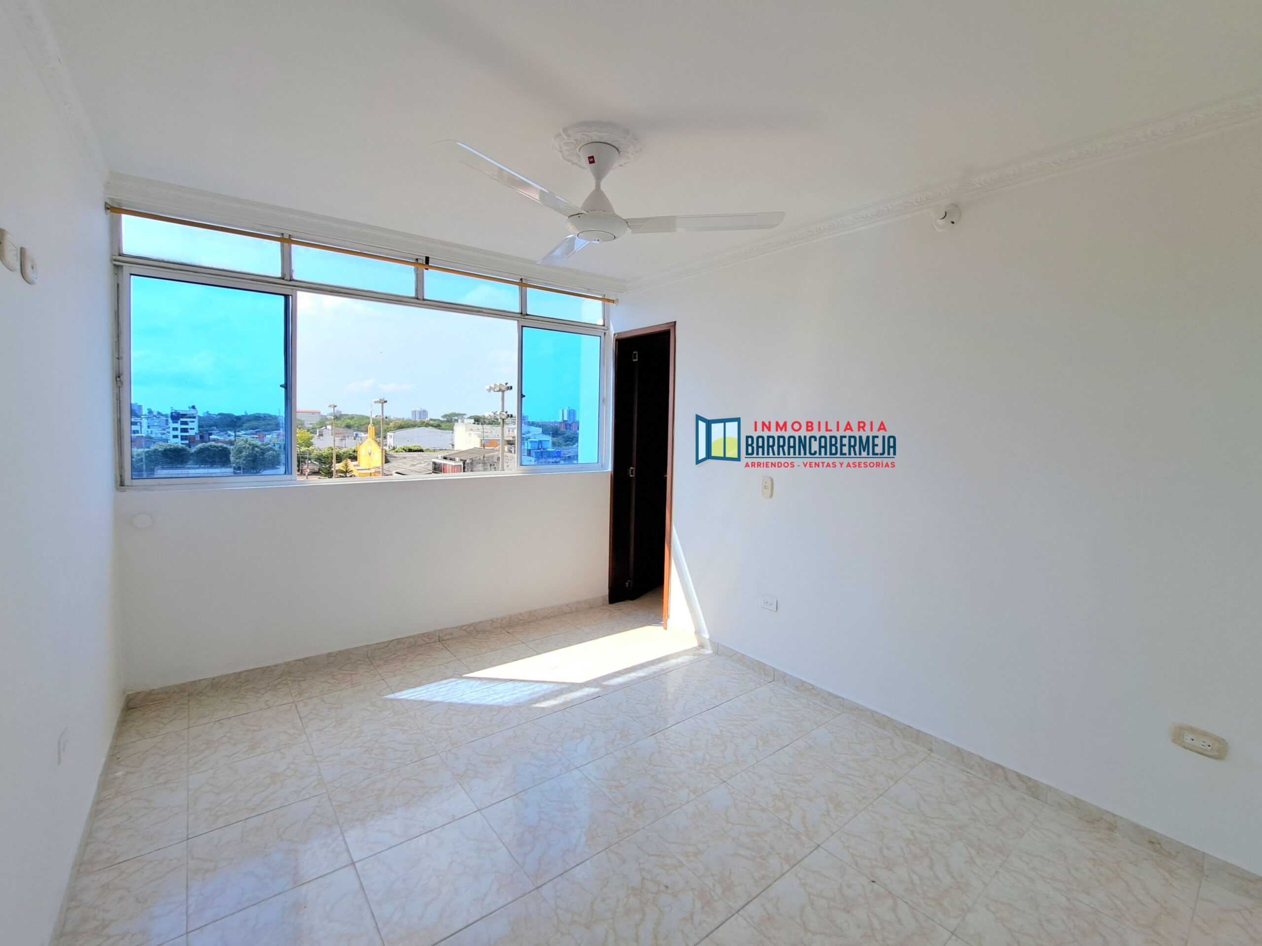 APTO EN ARRIENDO BARRIO LA FLORESTA 501