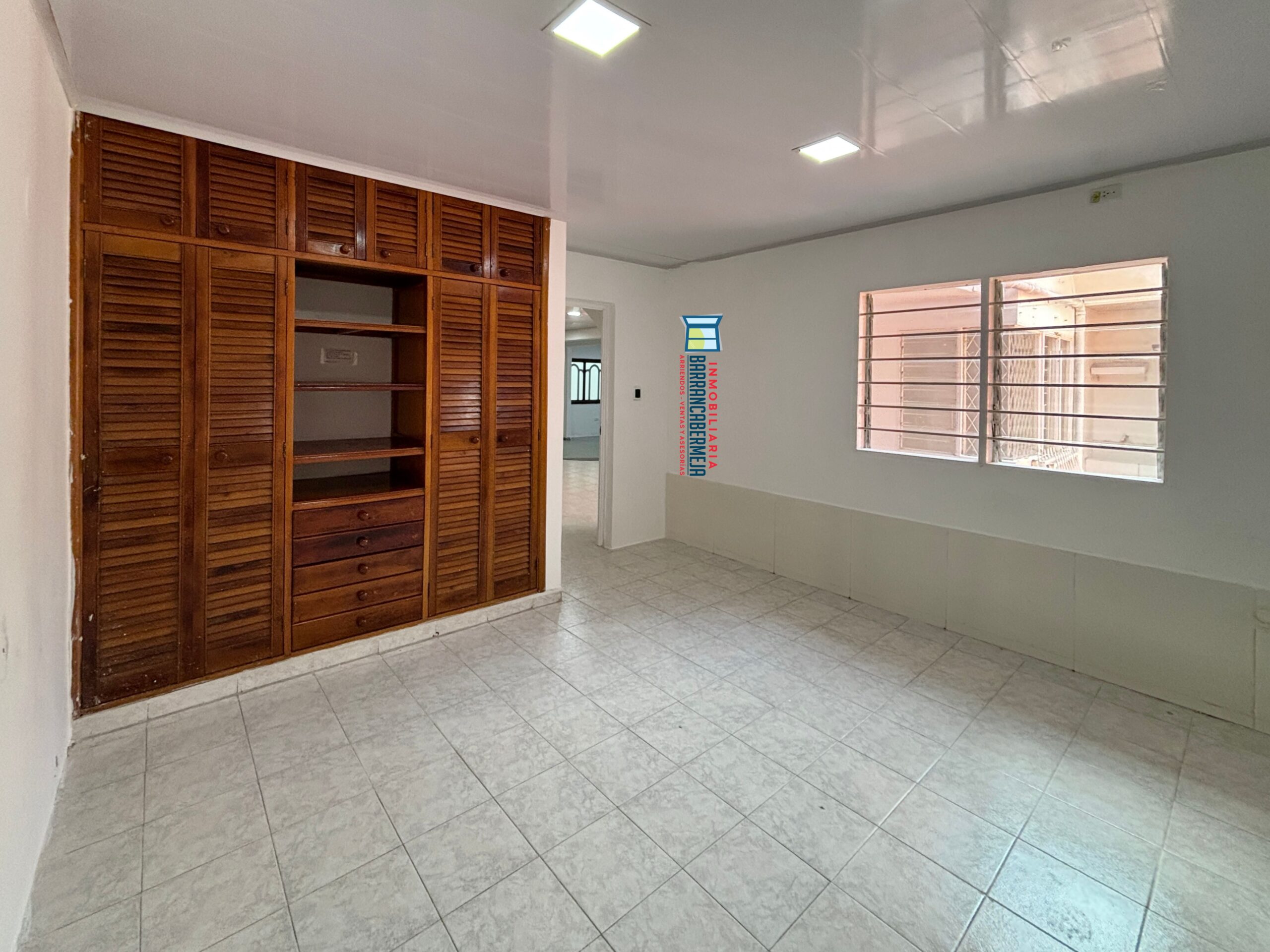 CASA EN VENTA BARRIO GALÁN